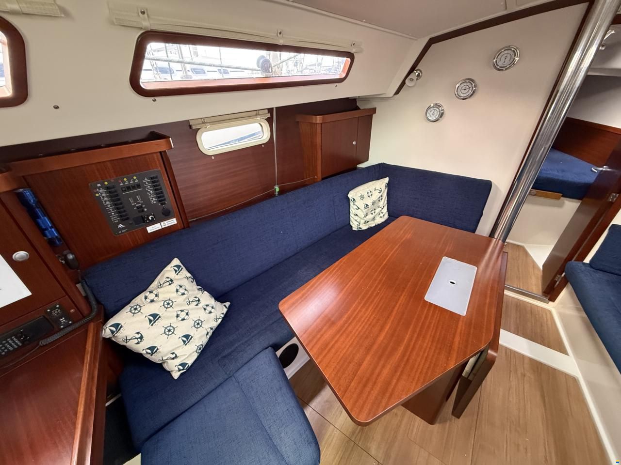 Hanse 350