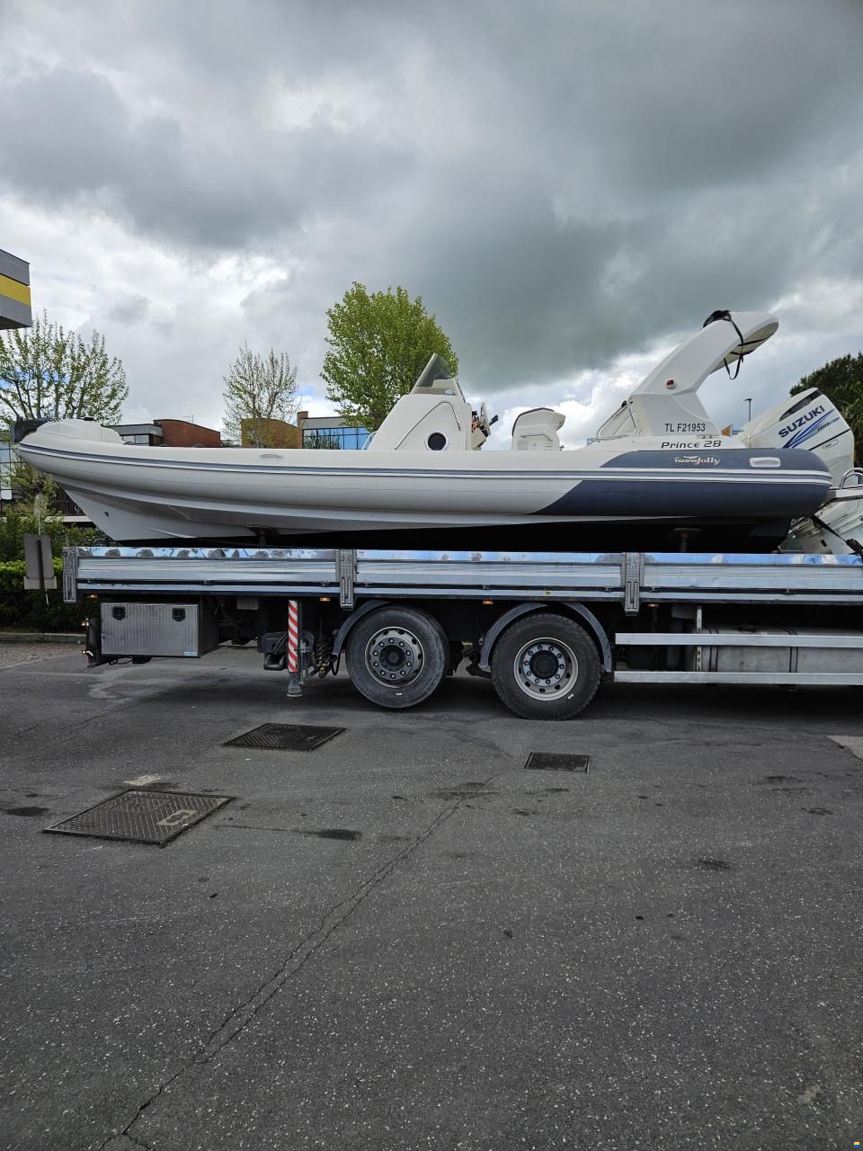 Nuova Jolly Prince 28