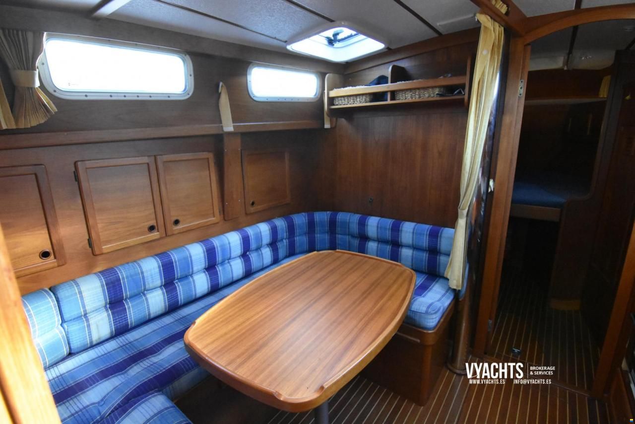 Nauticat 38