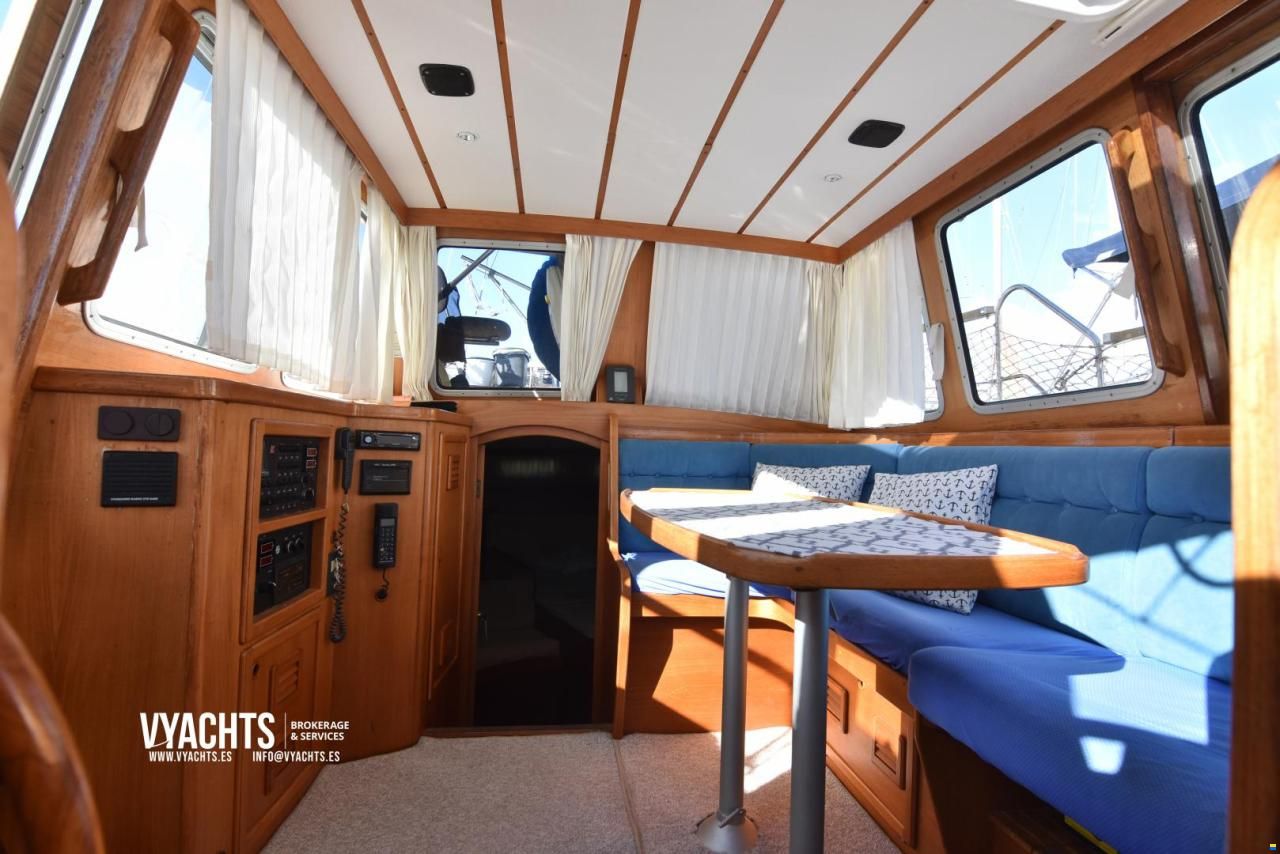 Nauticat 38