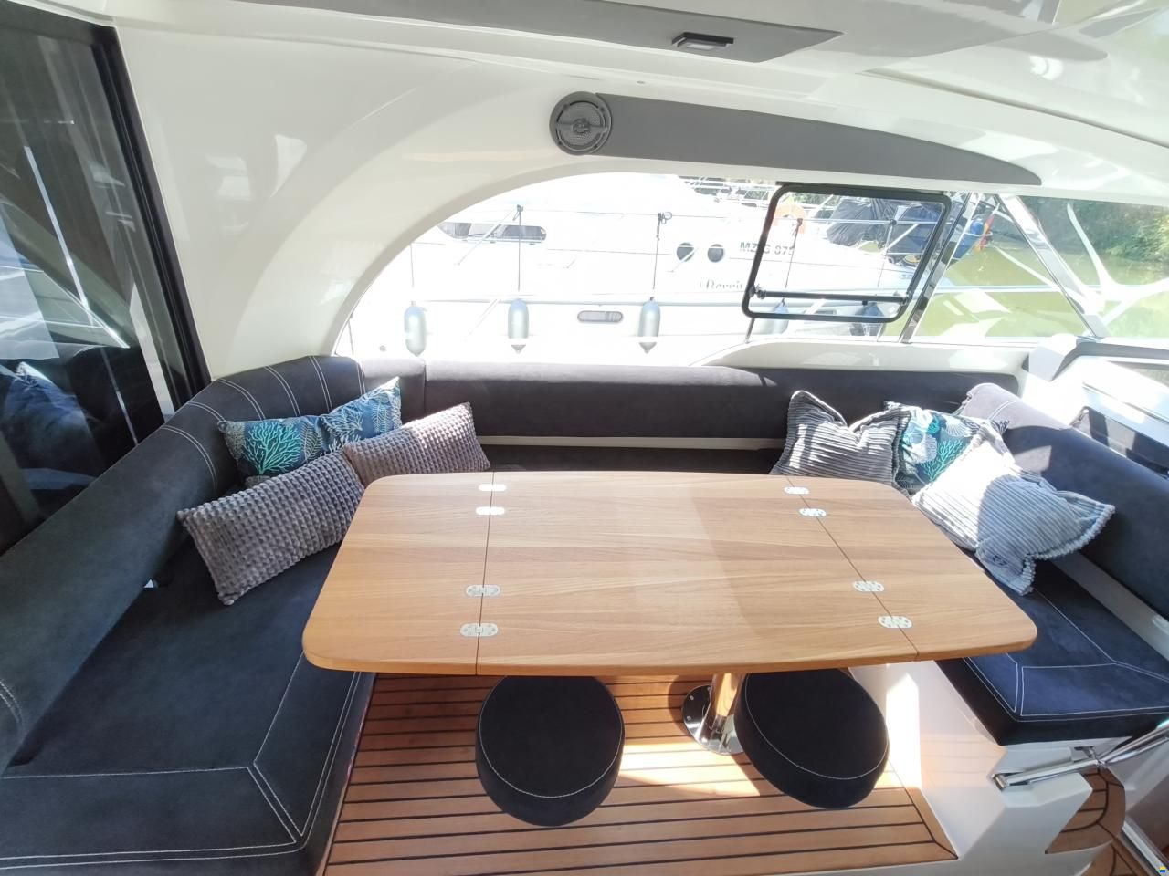 Marex 375