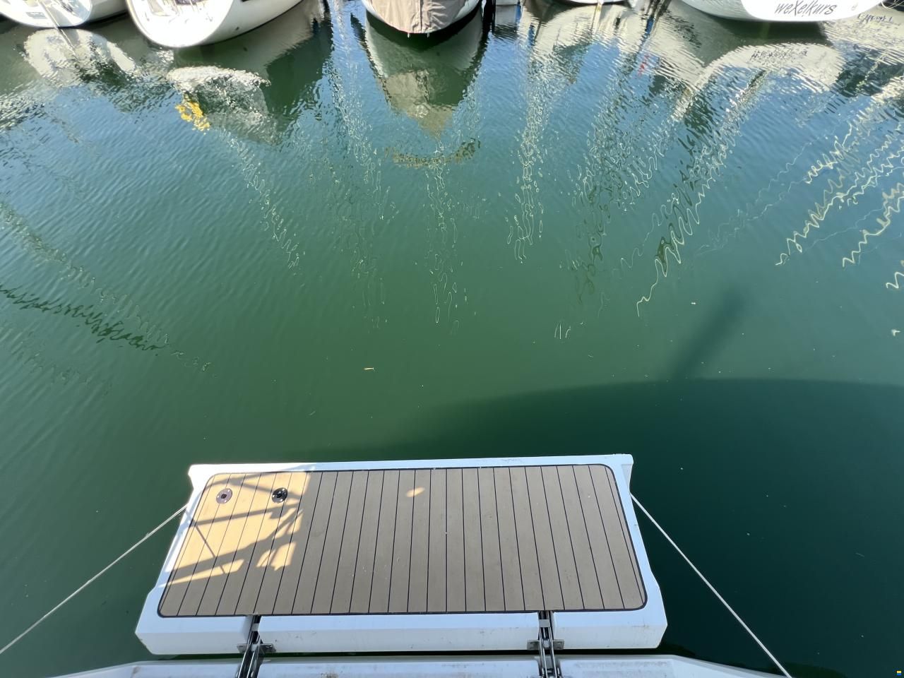 Bavaria C 42