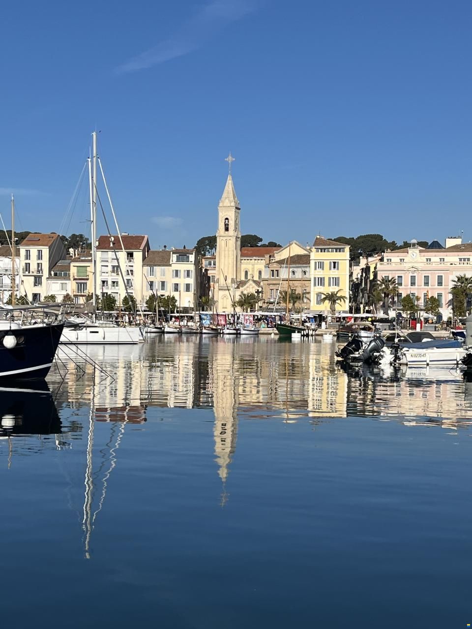 Place d’amarrage à SANARY-SUR-MER