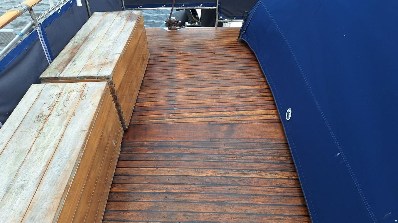 Van der Valk Valkkruiser 1300 AK