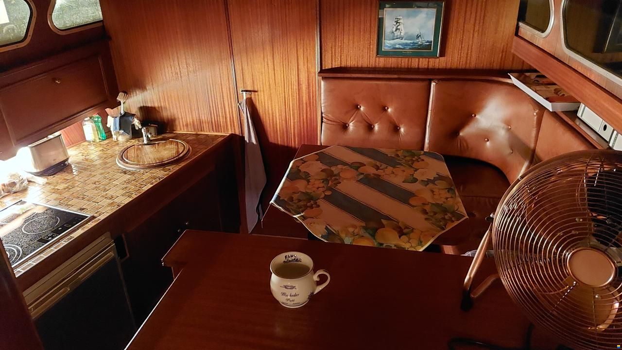 Van der Valk Valkkruiser 1300 AK