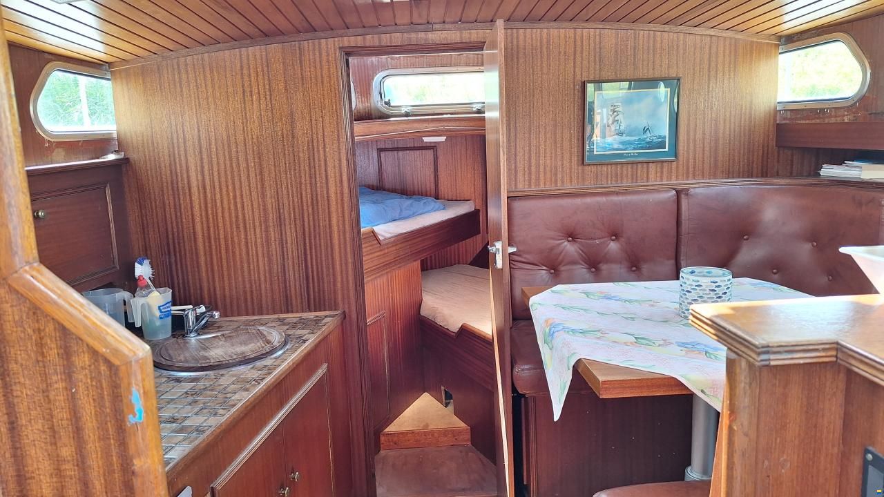 Van der Valk Valkkruiser 1300 AK