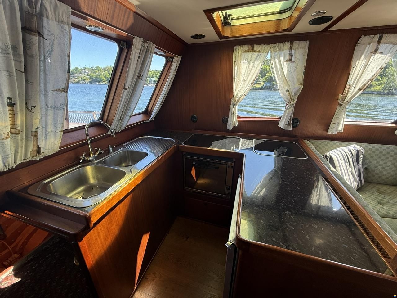 Unik Motoryacht