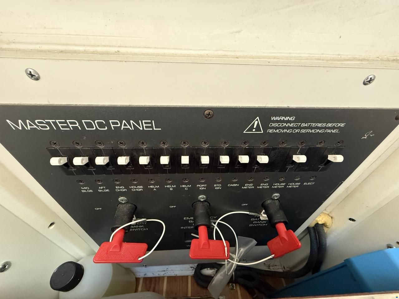 Tiara 2900 Coronet