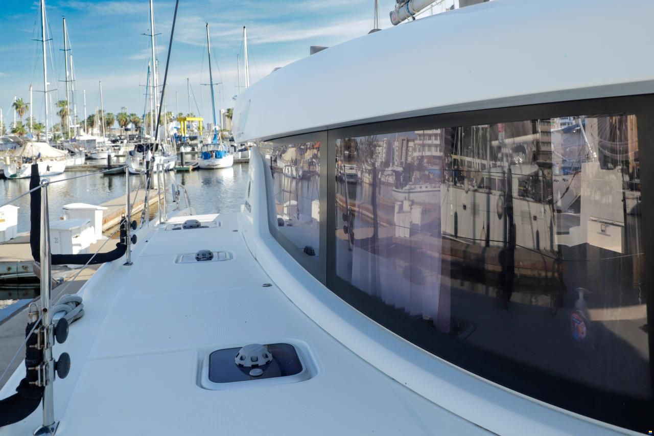 Lagoon 2021 Lagoon 42 Sailing Catamaran