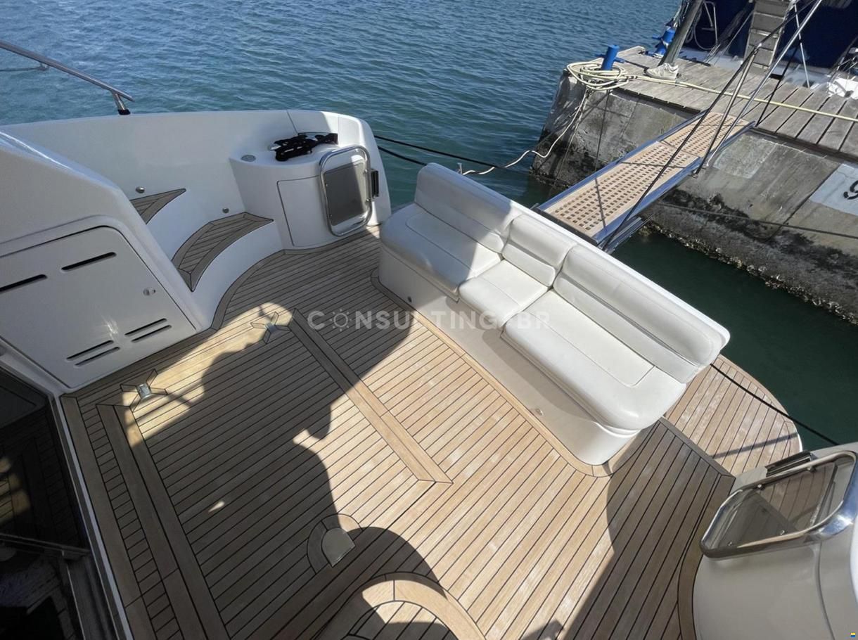 Azimut 42 Fly