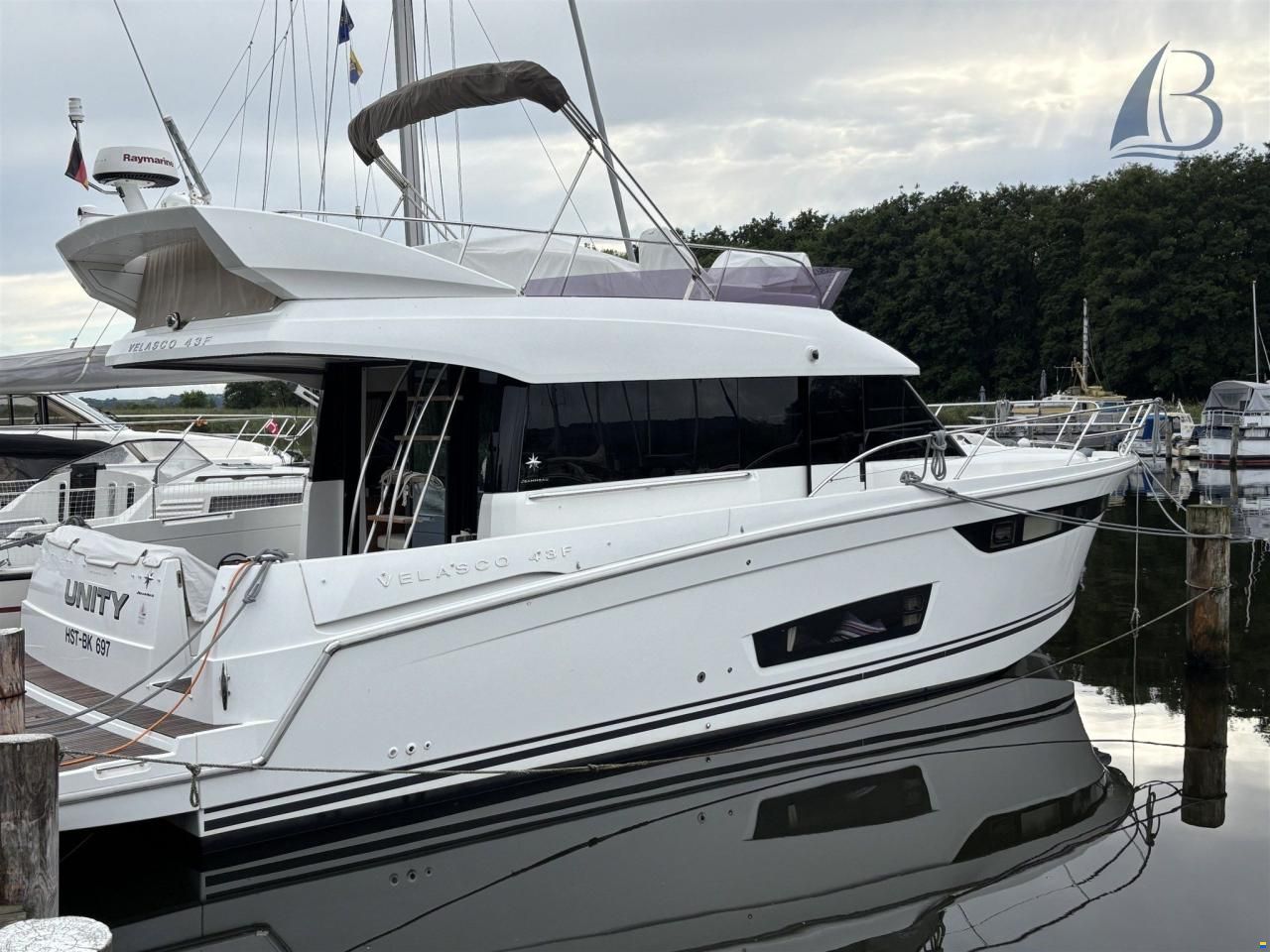 Jeanneau Velasco 43F