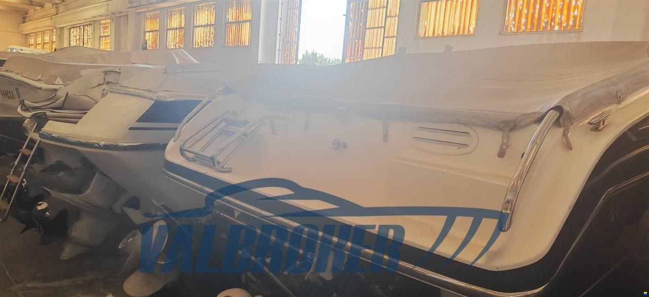 Performance Marine 907 Performance