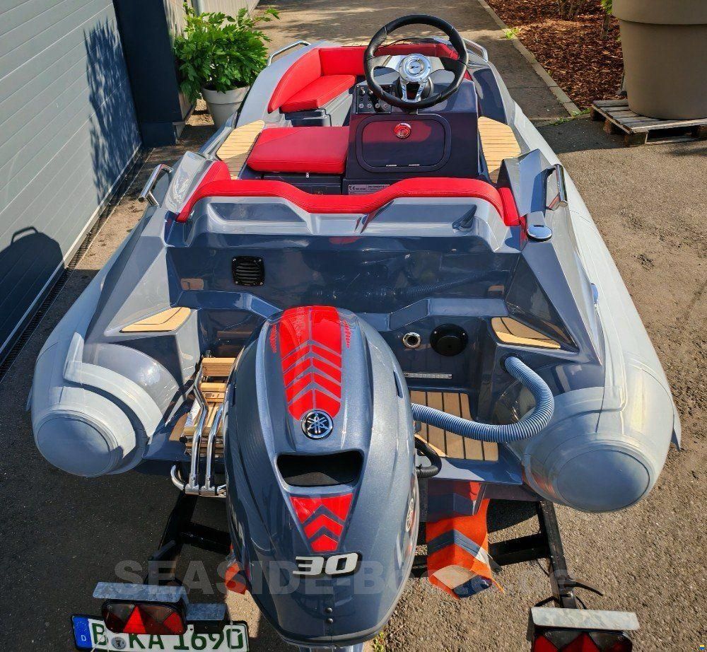 ZAR Formenti ZF0 TENDER MIT YAMAHA 30 PS
