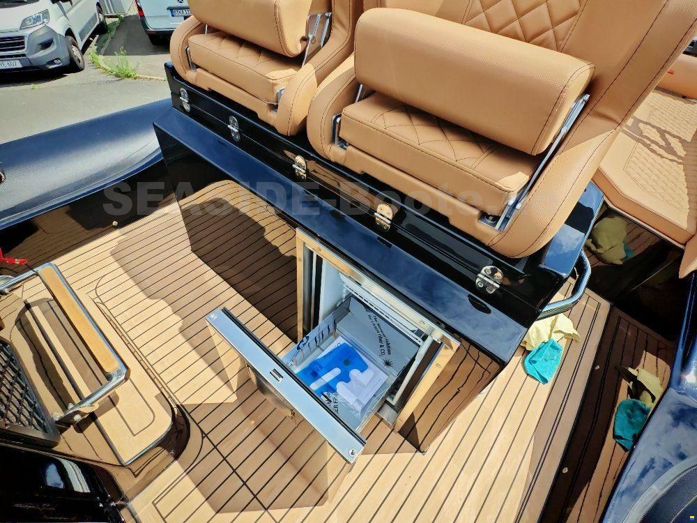 SPX Rib 32 DINETTE - VORF&Uuml;HRBOOT