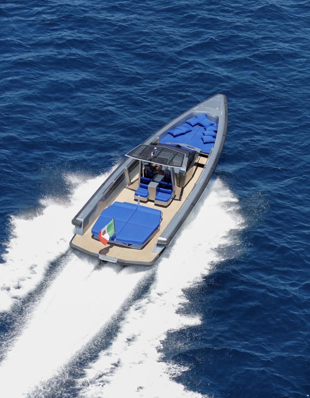 Wally Tender 45