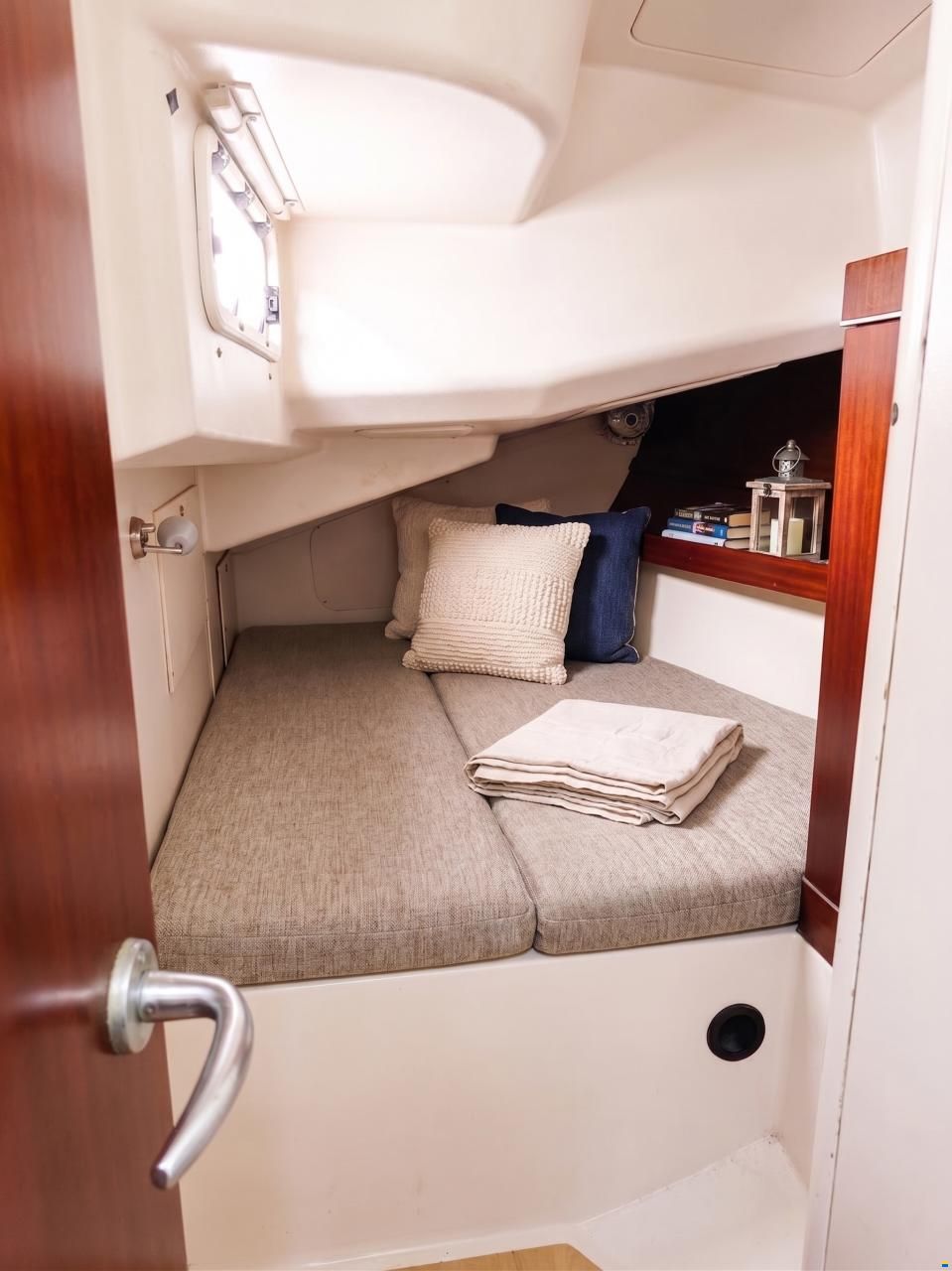 Hanse 445