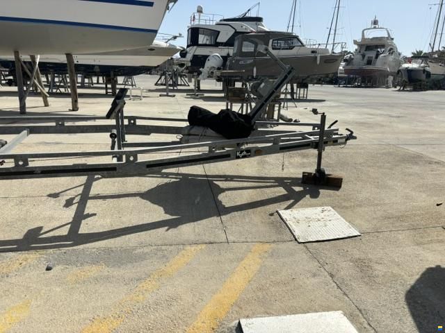 Rinker 246 BR Captiva Bowrider