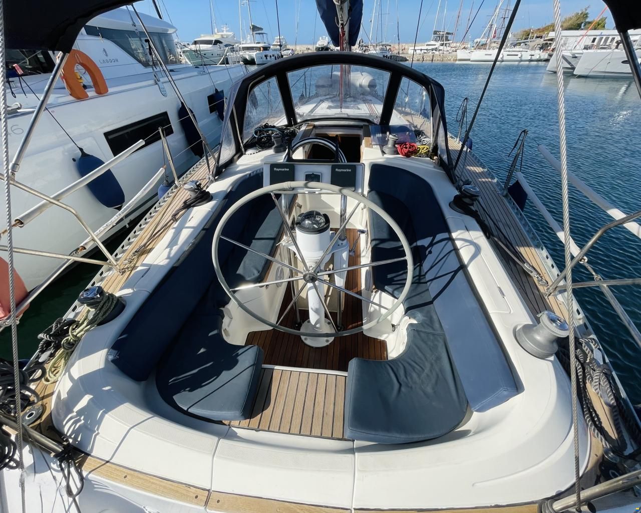 Dufour 41 Classic