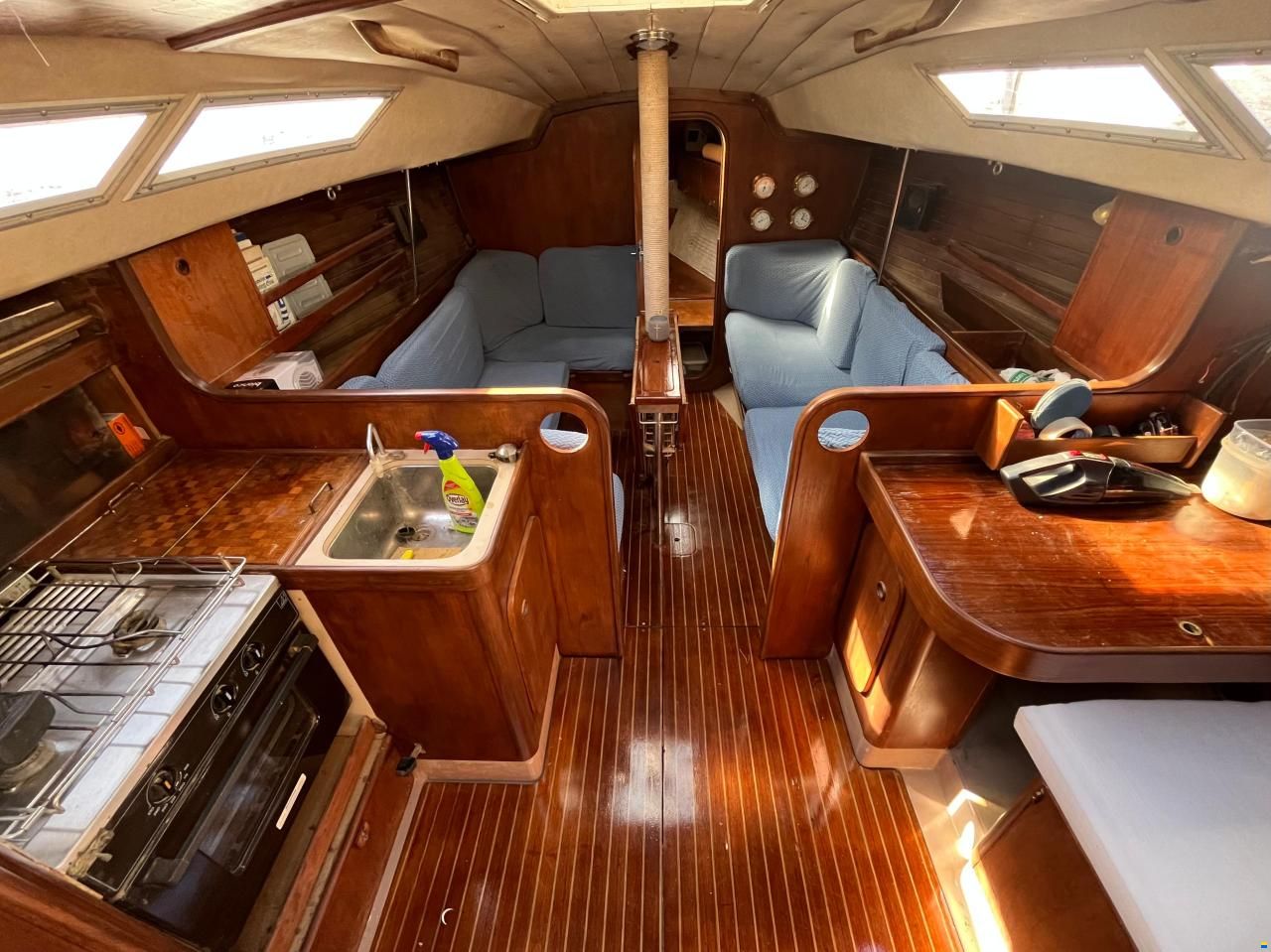 Beneteau First 32