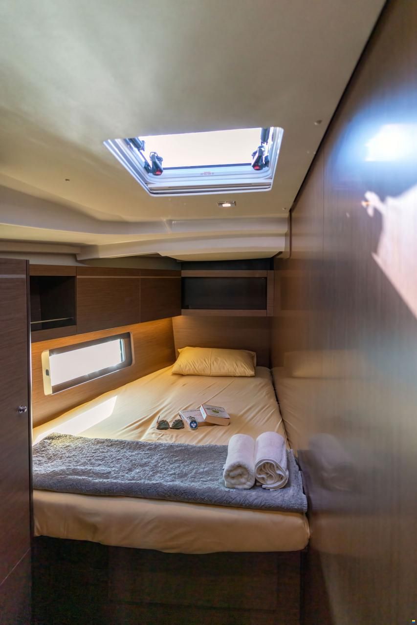 Beneteau Oceanis 46.1