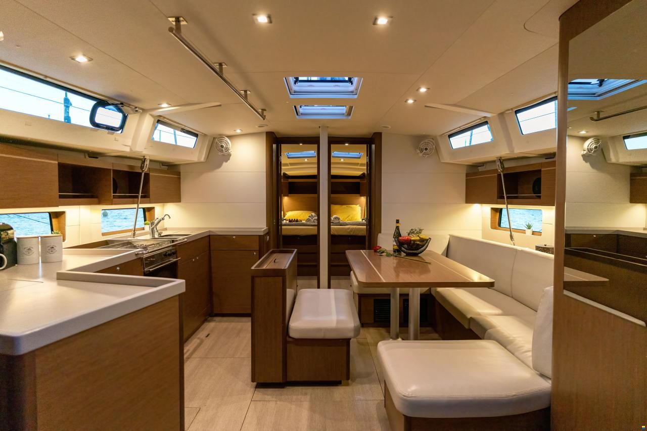 Beneteau Oceanis 46.1