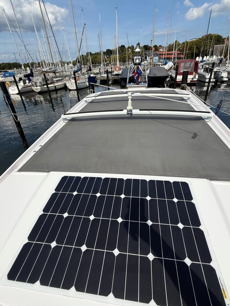 Axopar 28 Cabin