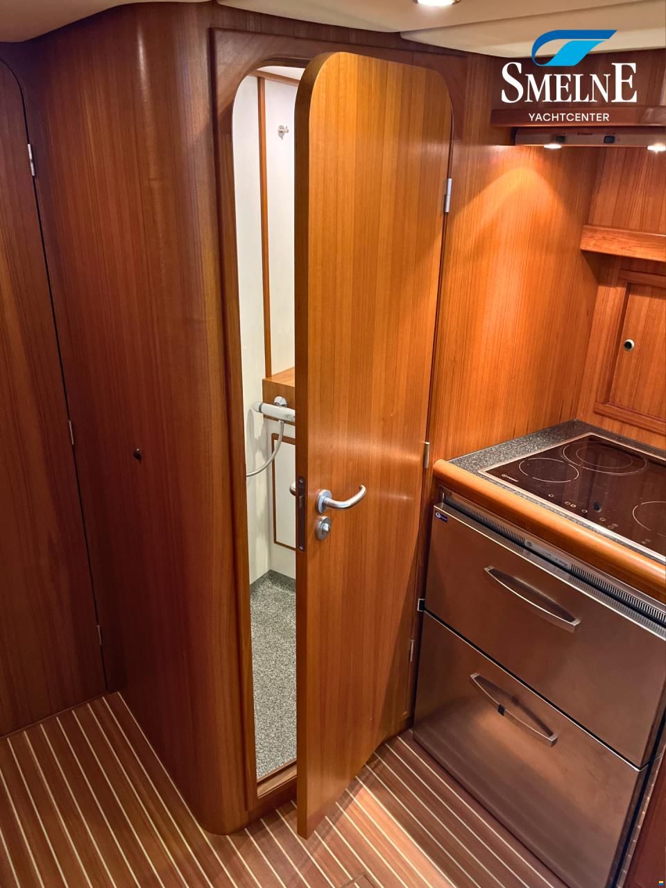 Dutch Yachting Group Dutchline Classic 42