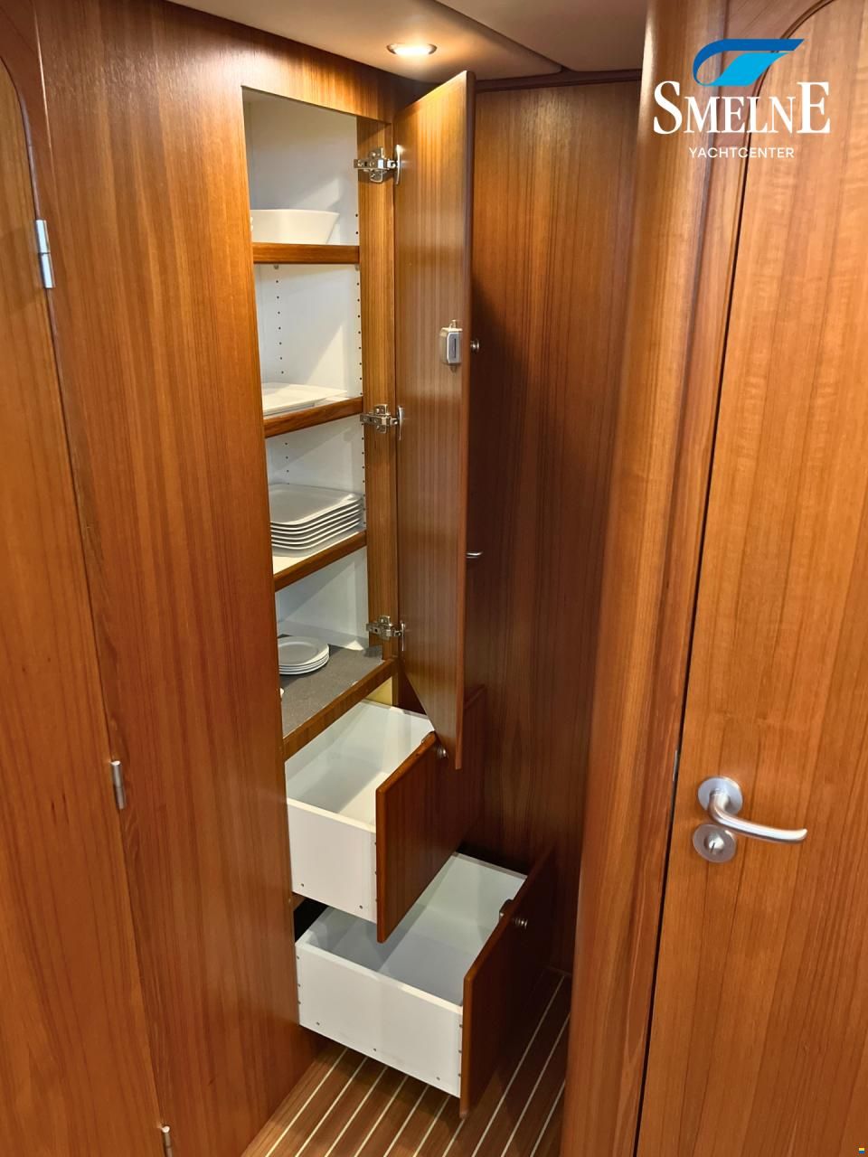 Dutch Yachting Group Dutchline Classic 42
