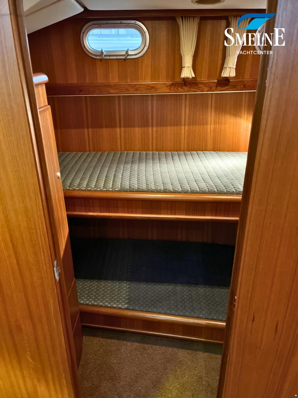 Dutch Yachting Group Dutchline Classic 42
