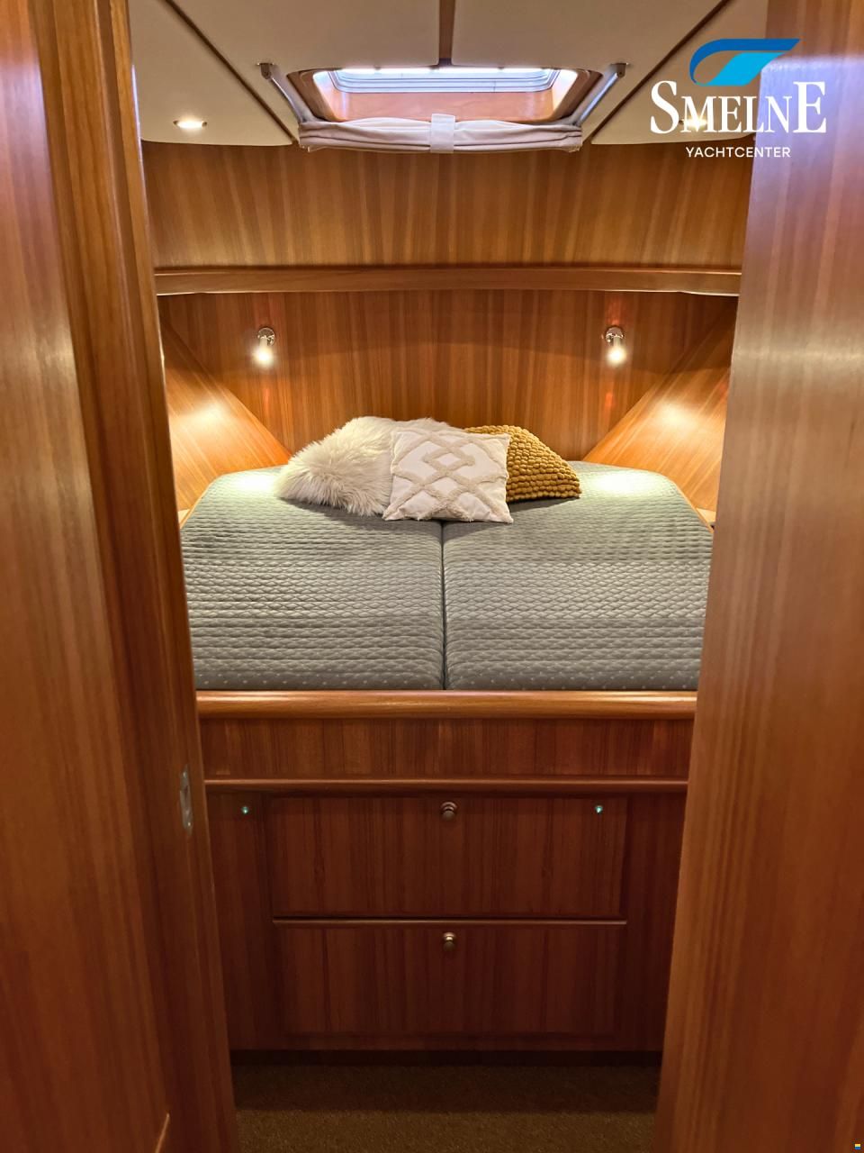 Dutch Yachting Group Dutchline Classic 42