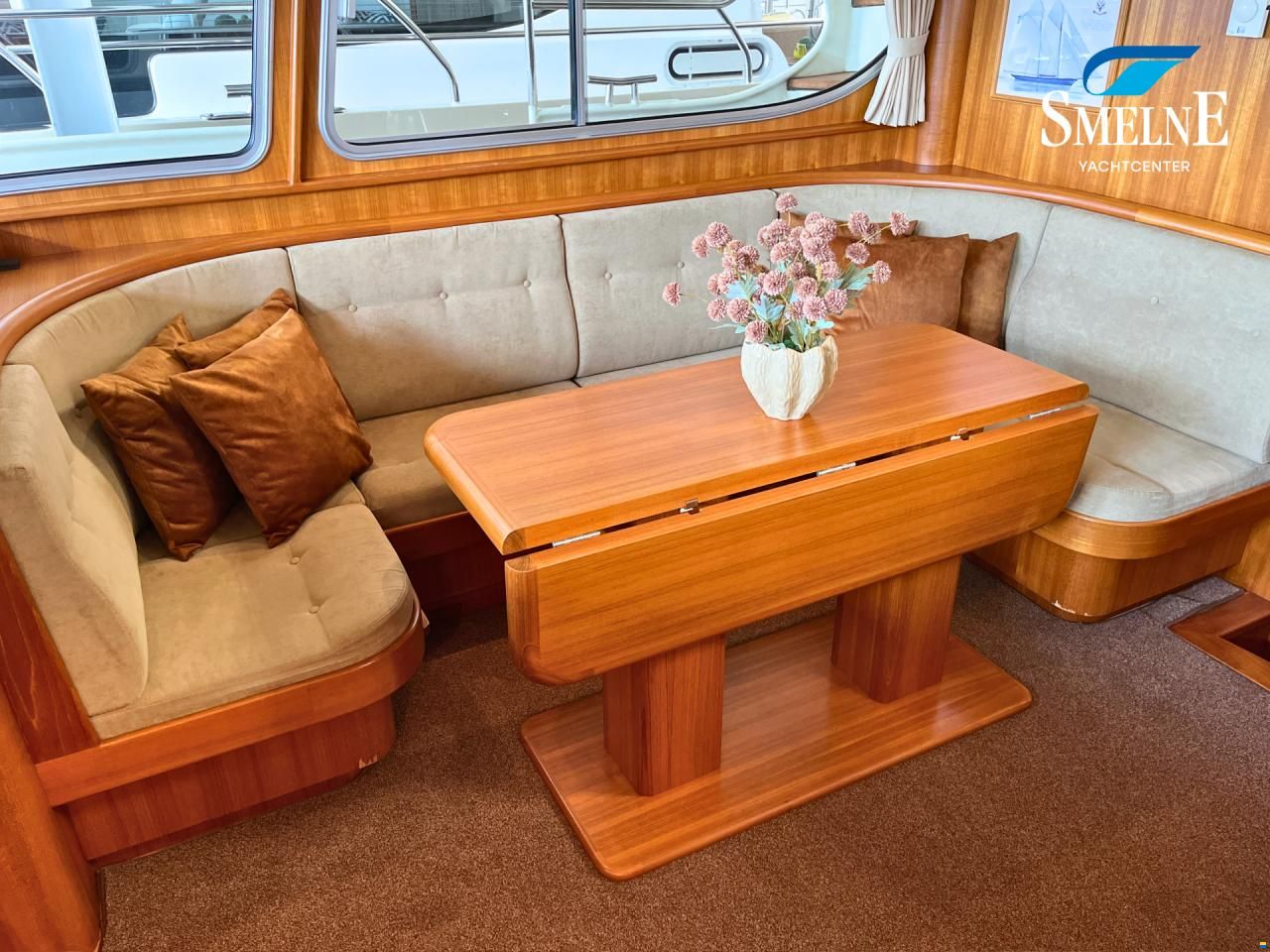 Dutch Yachting Group Dutchline Classic 42