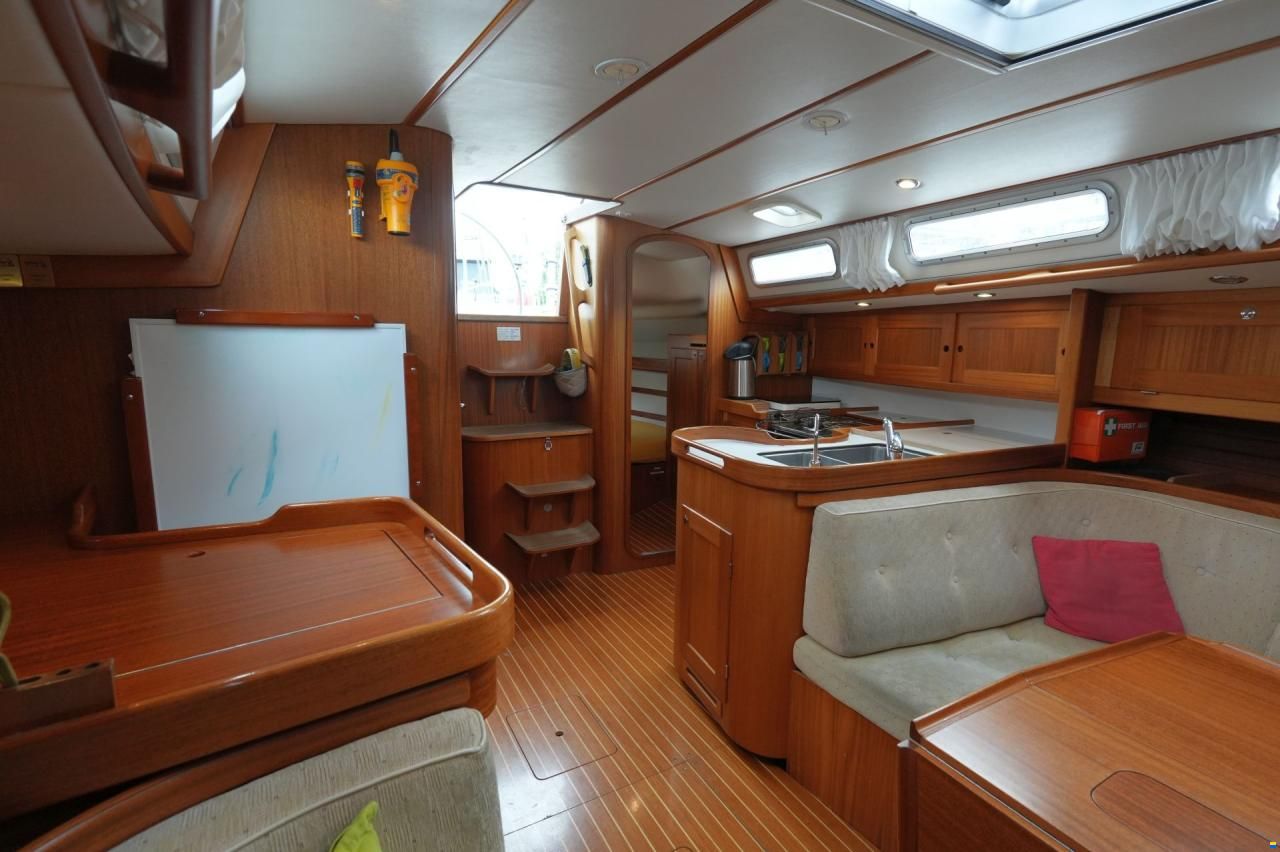 Arcona 400
