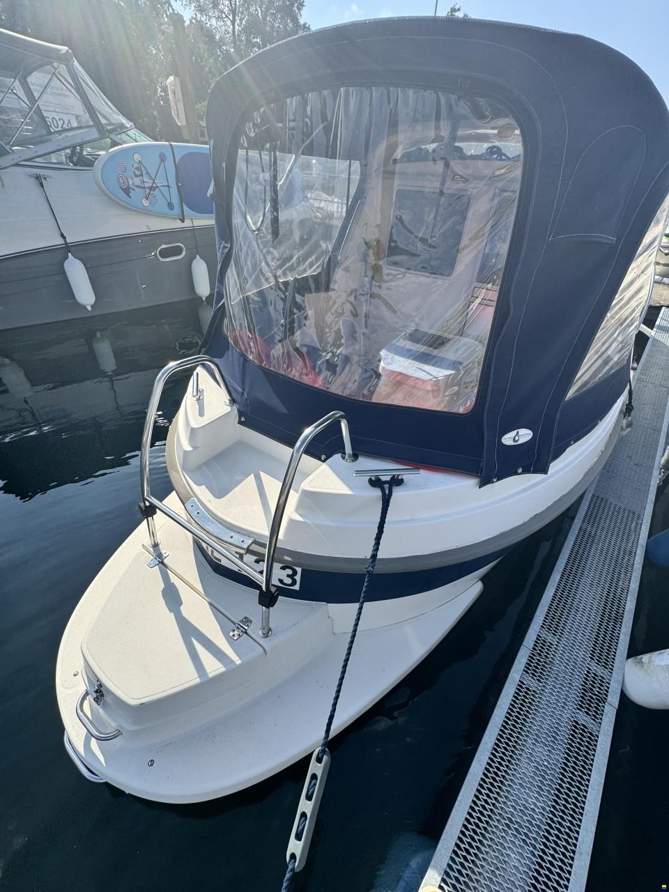 Bella 703