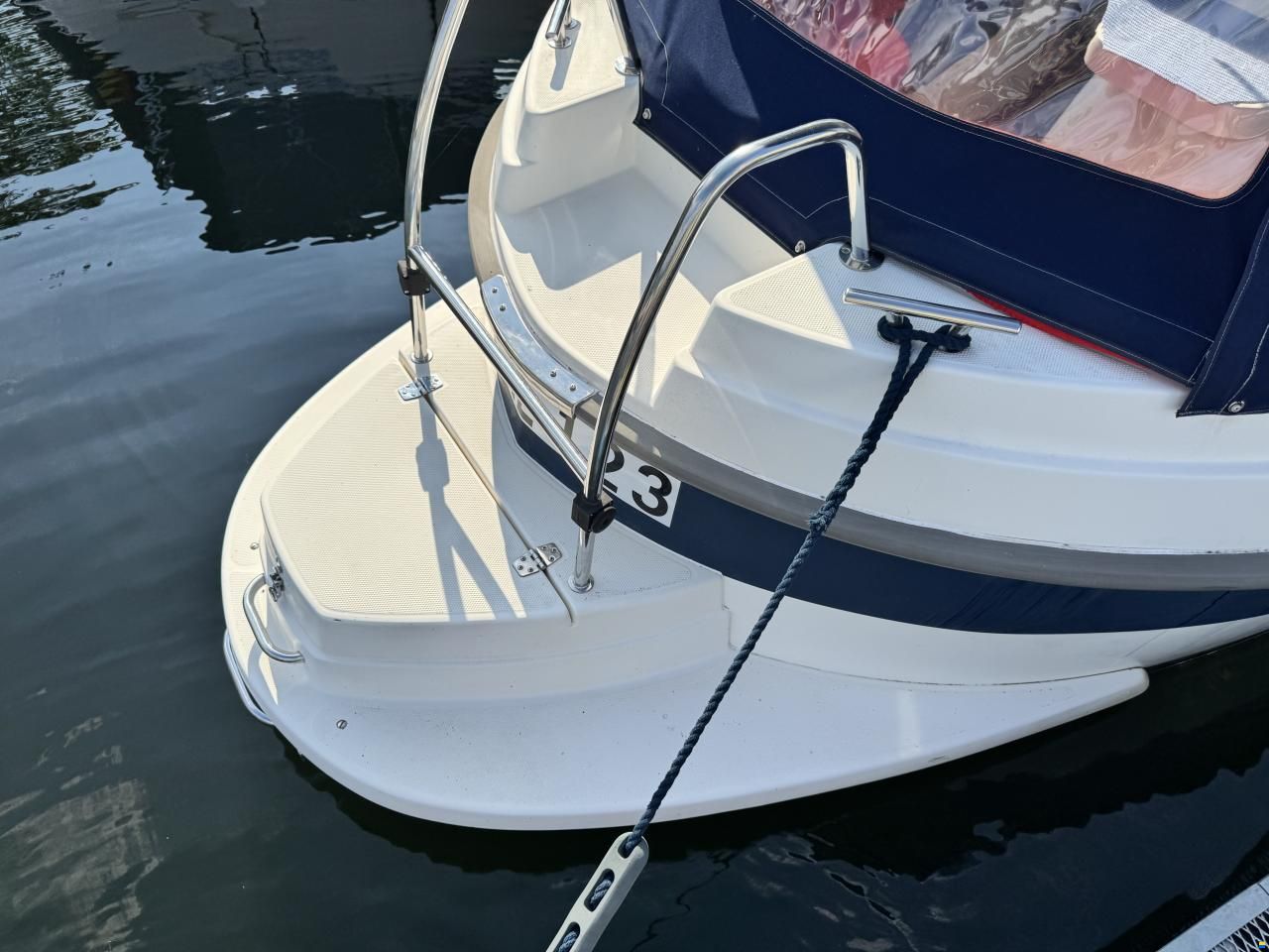 Bella 703