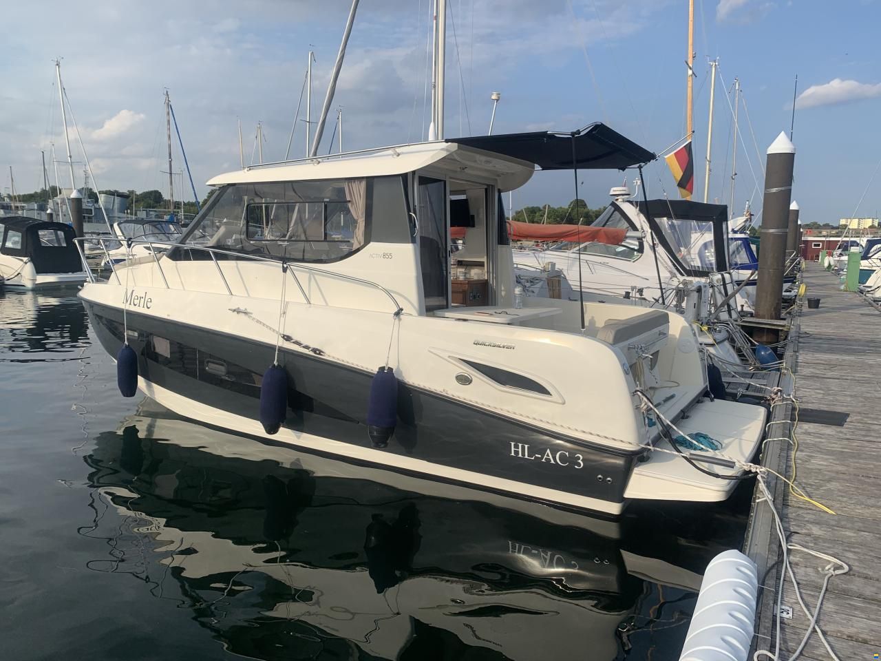 Quicksilver 855 Aktiv Weekend IB Diesel