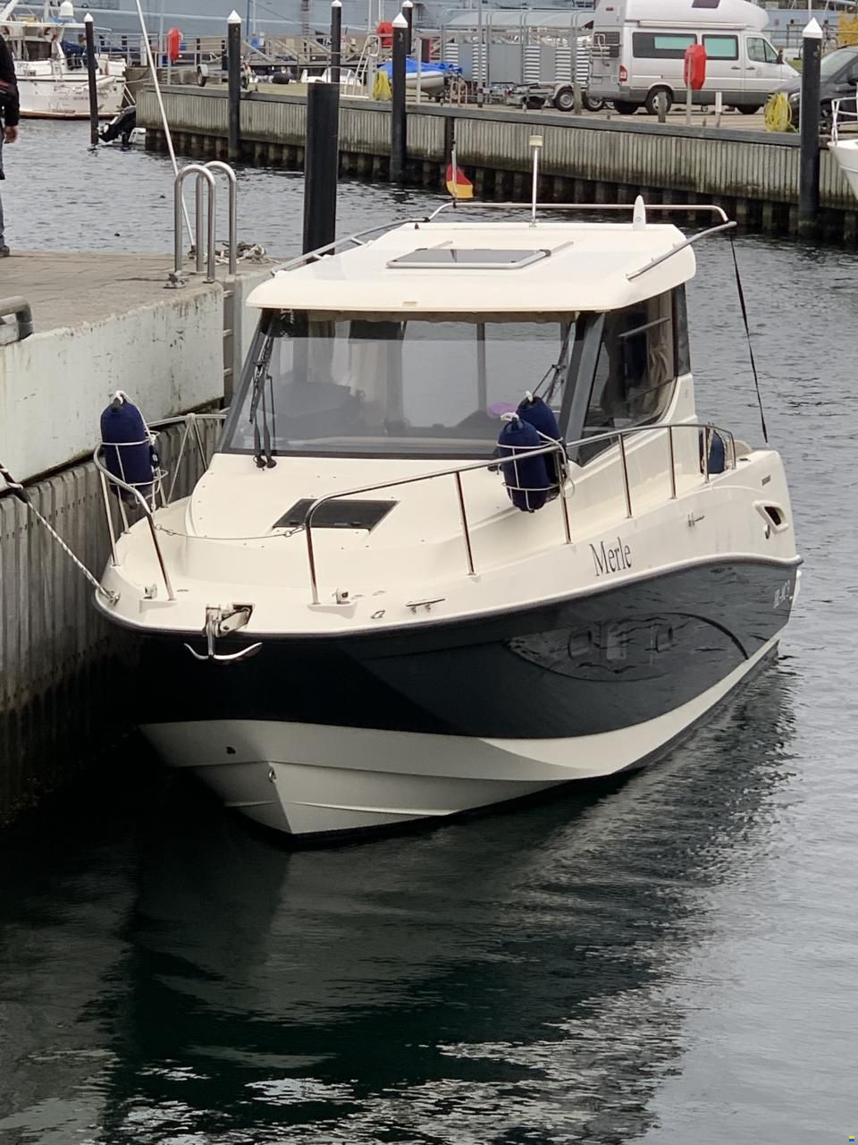 Quicksilver 855 Aktiv Weekend IB Diesel