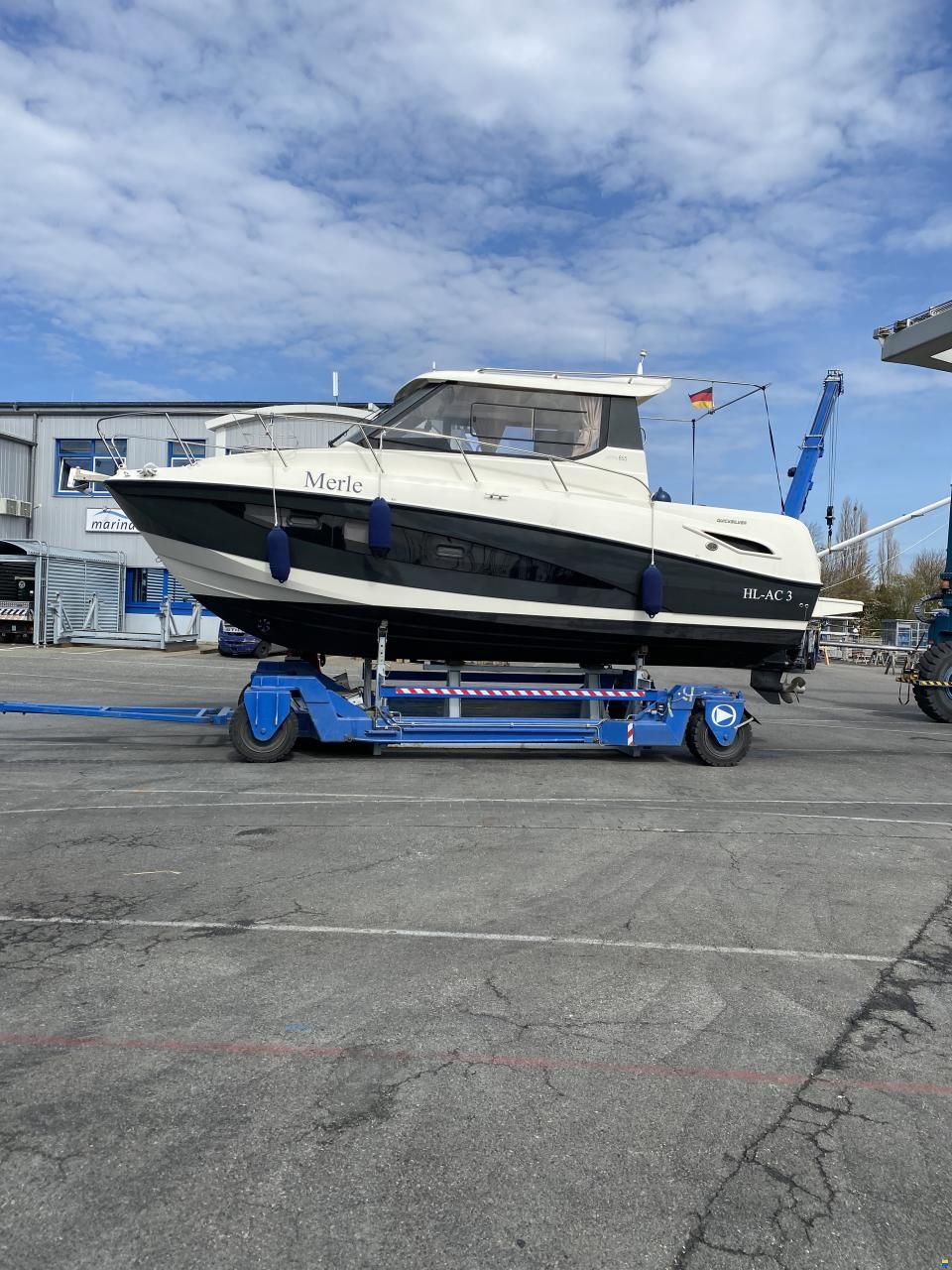Quicksilver 855 Aktiv Weekend IB Diesel