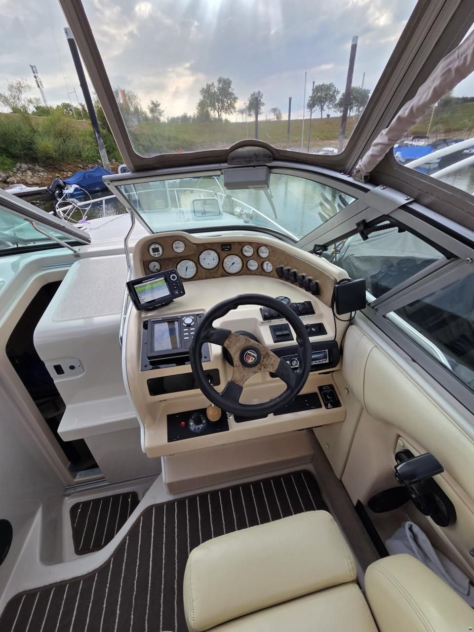 Mariah Z260