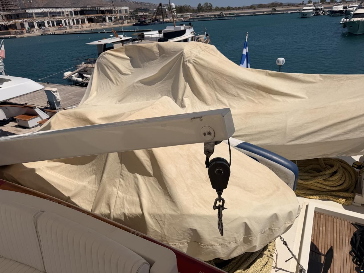 Falcon Yachts 86
