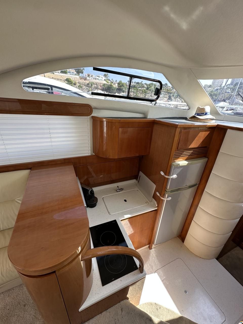Astondoa 394
