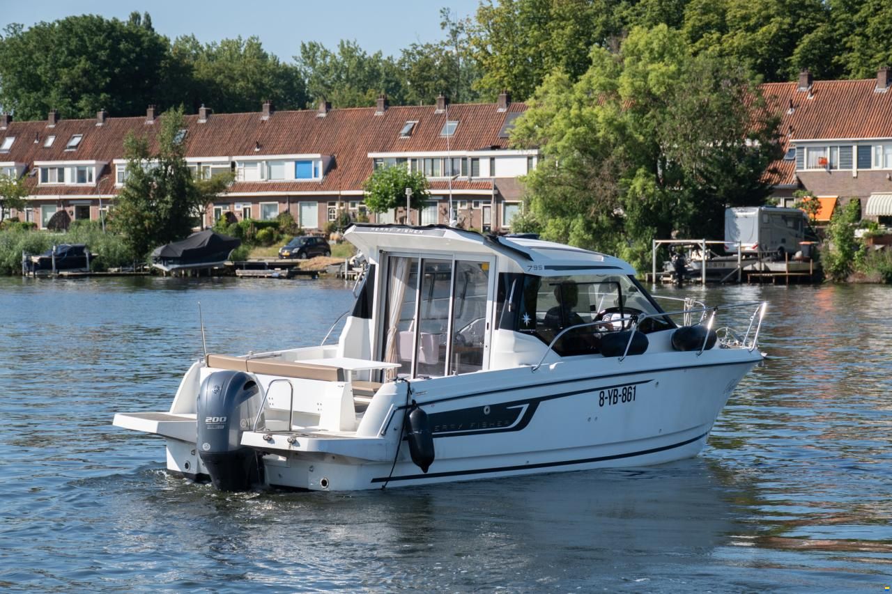 Jeanneau Merry Fisher 795 HB