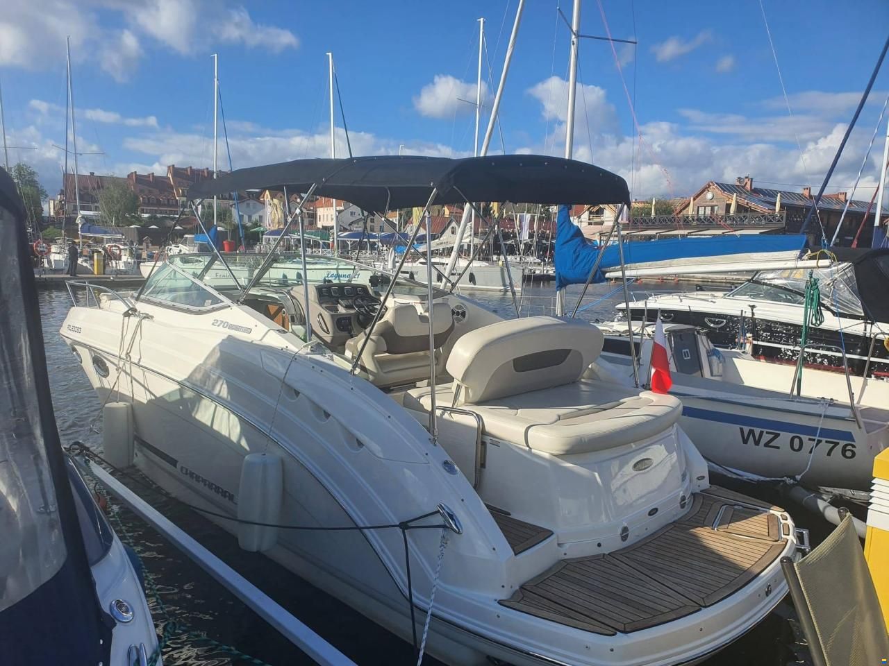 Chaparral 270 Signature
