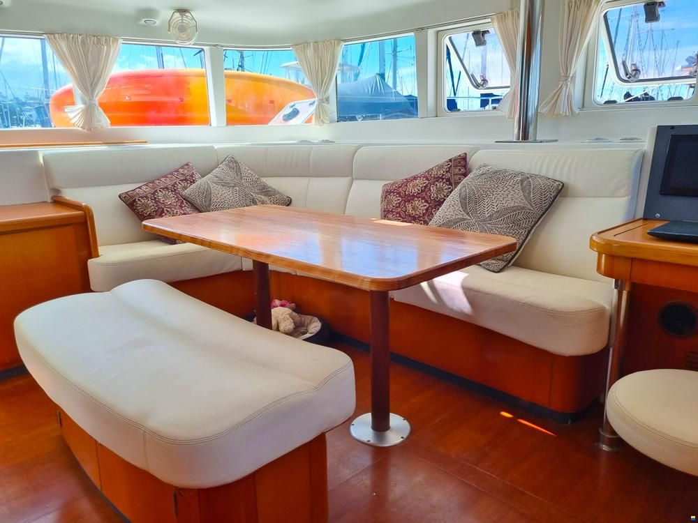Lagoon 440