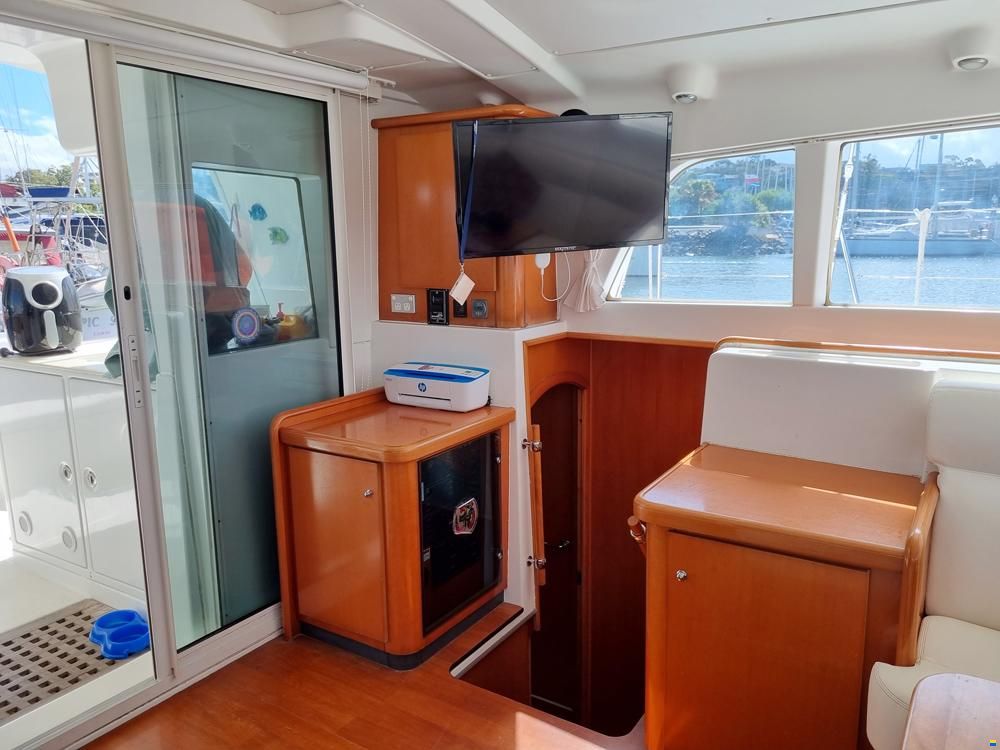Lagoon 440
