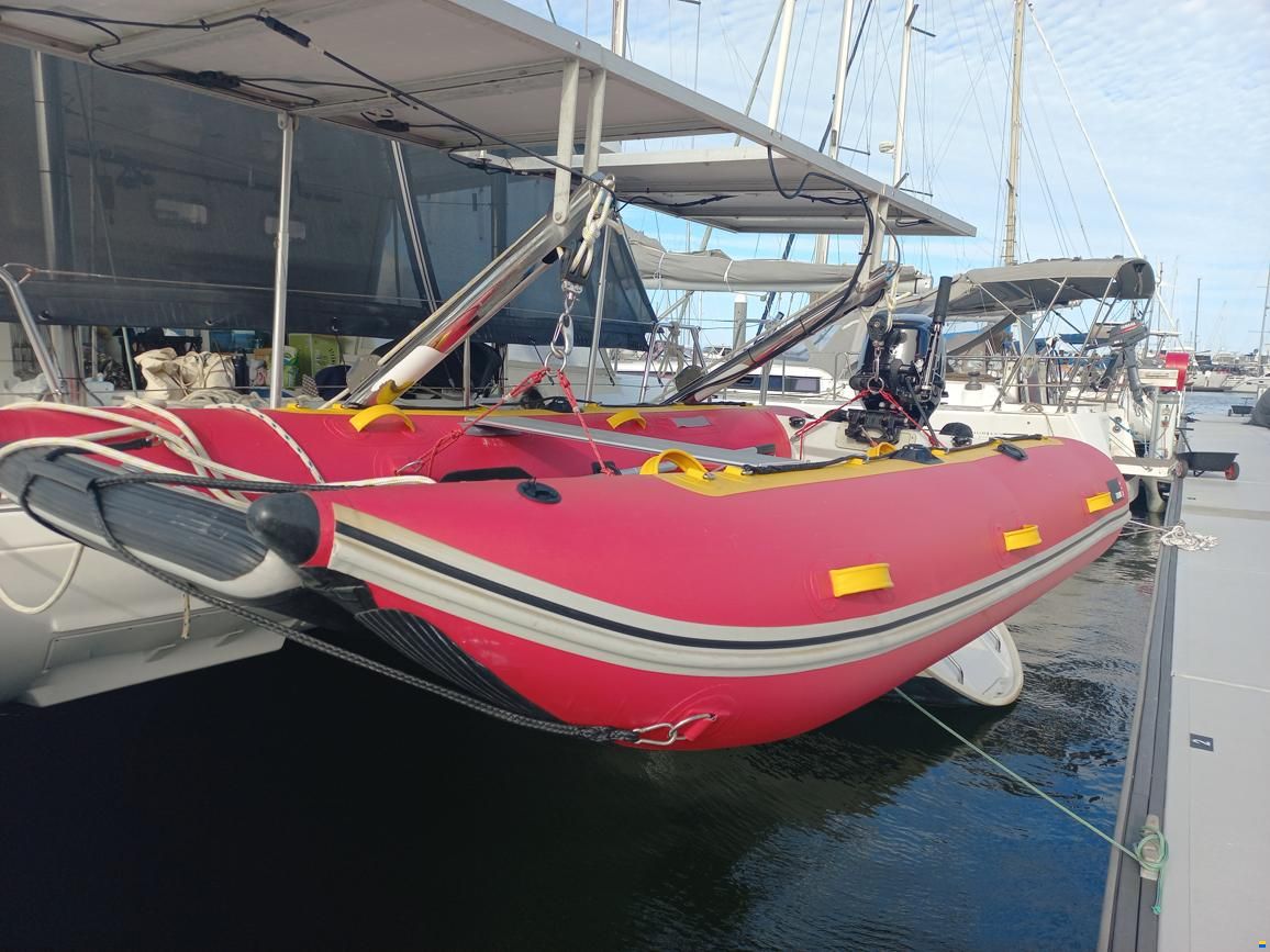 Lagoon 440