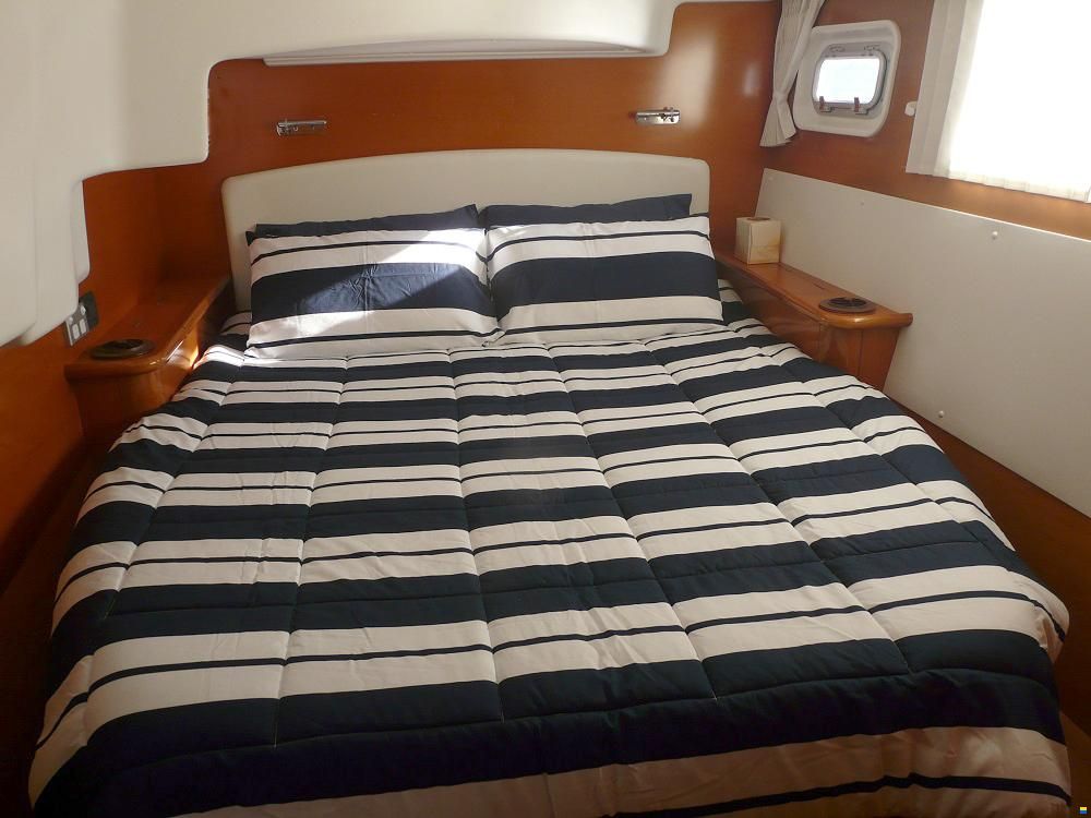 Lagoon 440