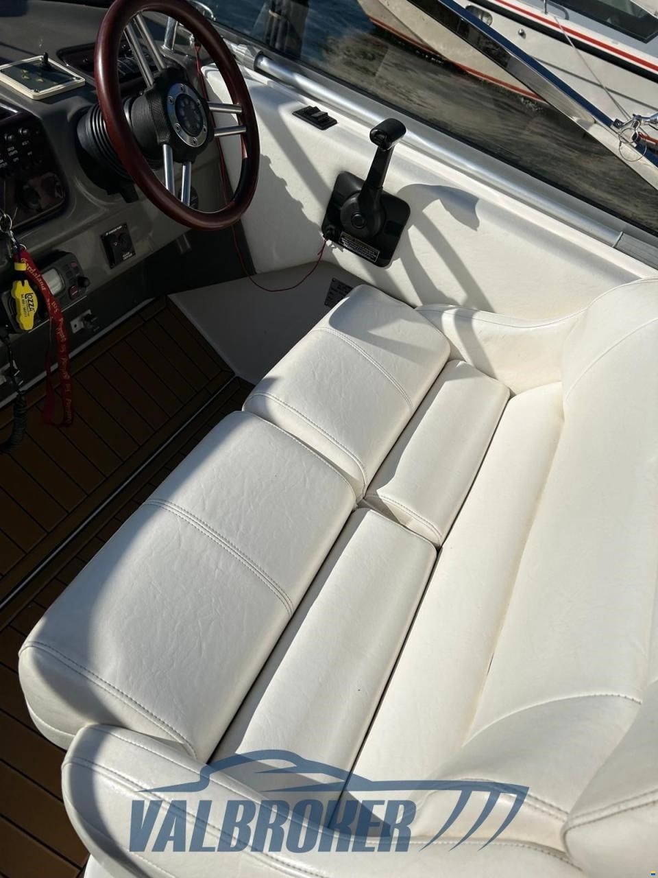 Regal Marine 2665