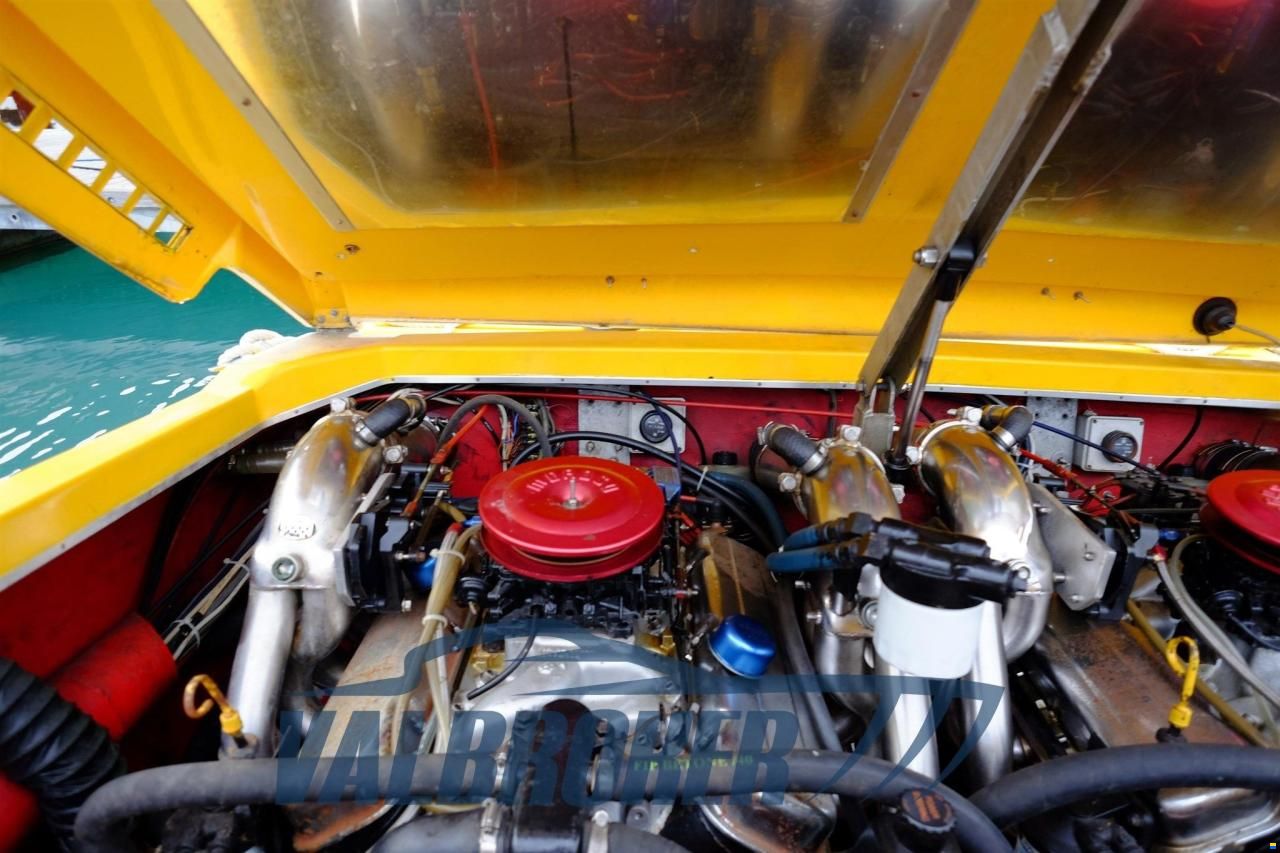 Cigarette R.T. 35' Cafe' Racer