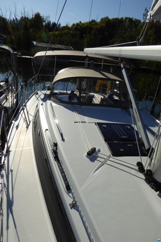 Cruiser 33