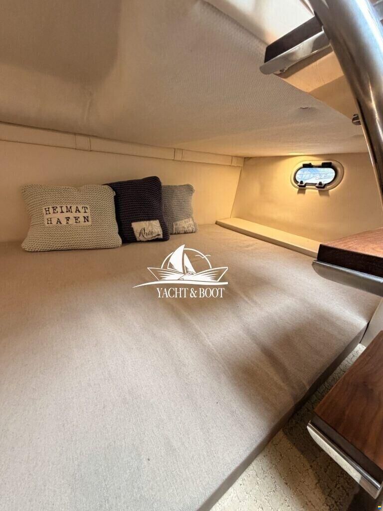 Regal 26 Express